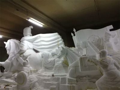 泡沫雕塑